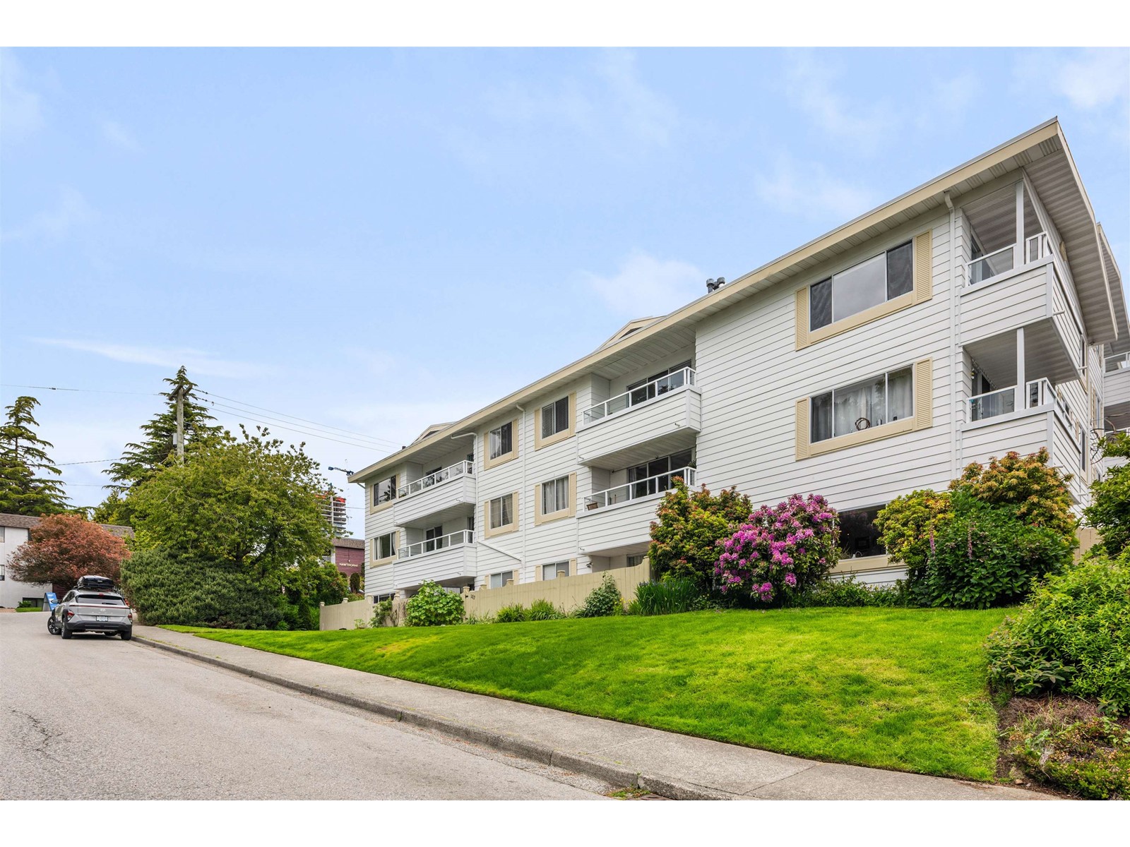 305 15010 Roper Avenue, White Rock, British Columbia  V4B 5A9 - Photo 24 - R3008332