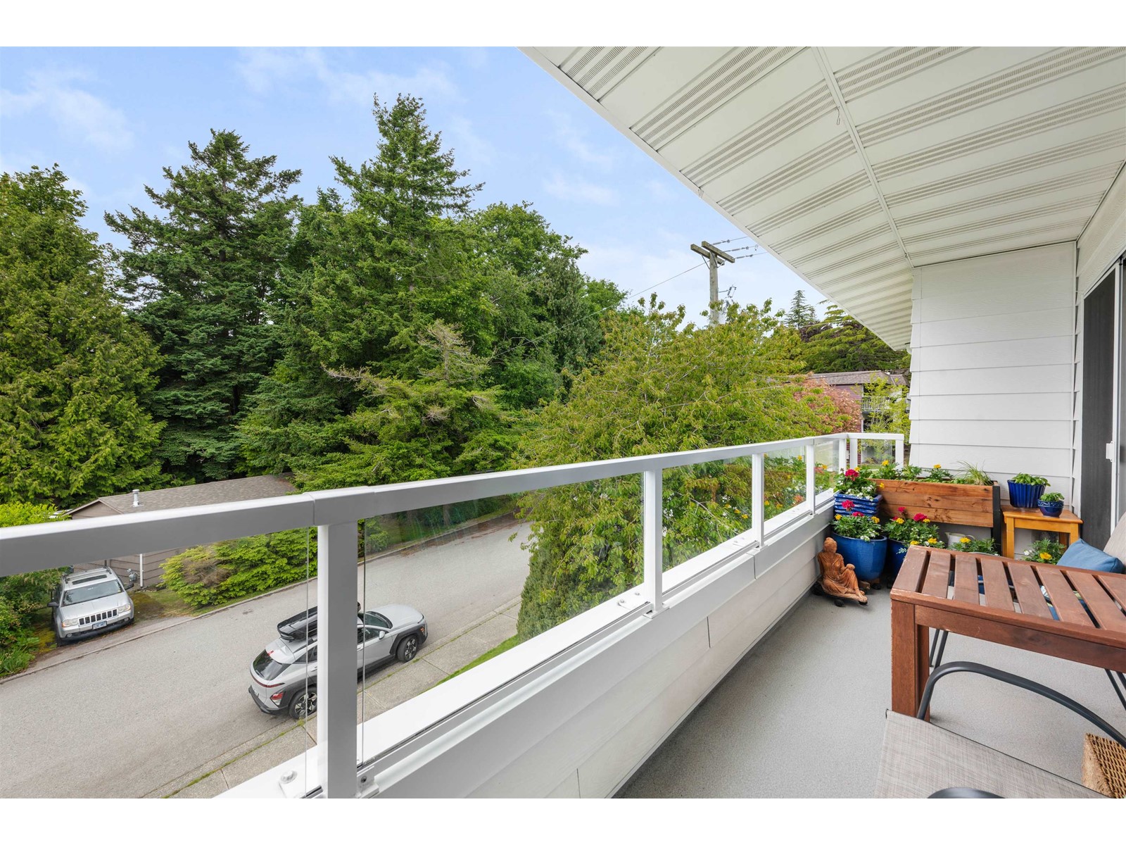 305 15010 Roper Avenue, White Rock, British Columbia  V4B 5A9 - Photo 10 - R3008332