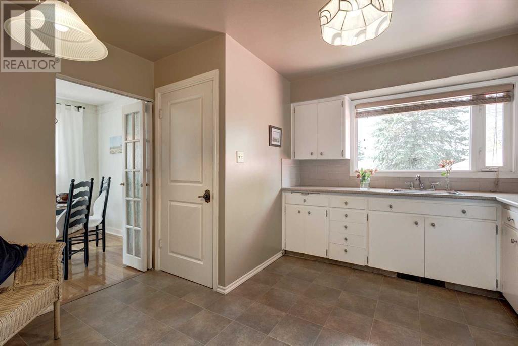 43 Foley Road Se, Calgary, Alberta  T2H 1A2 - Photo 10 - A2219982