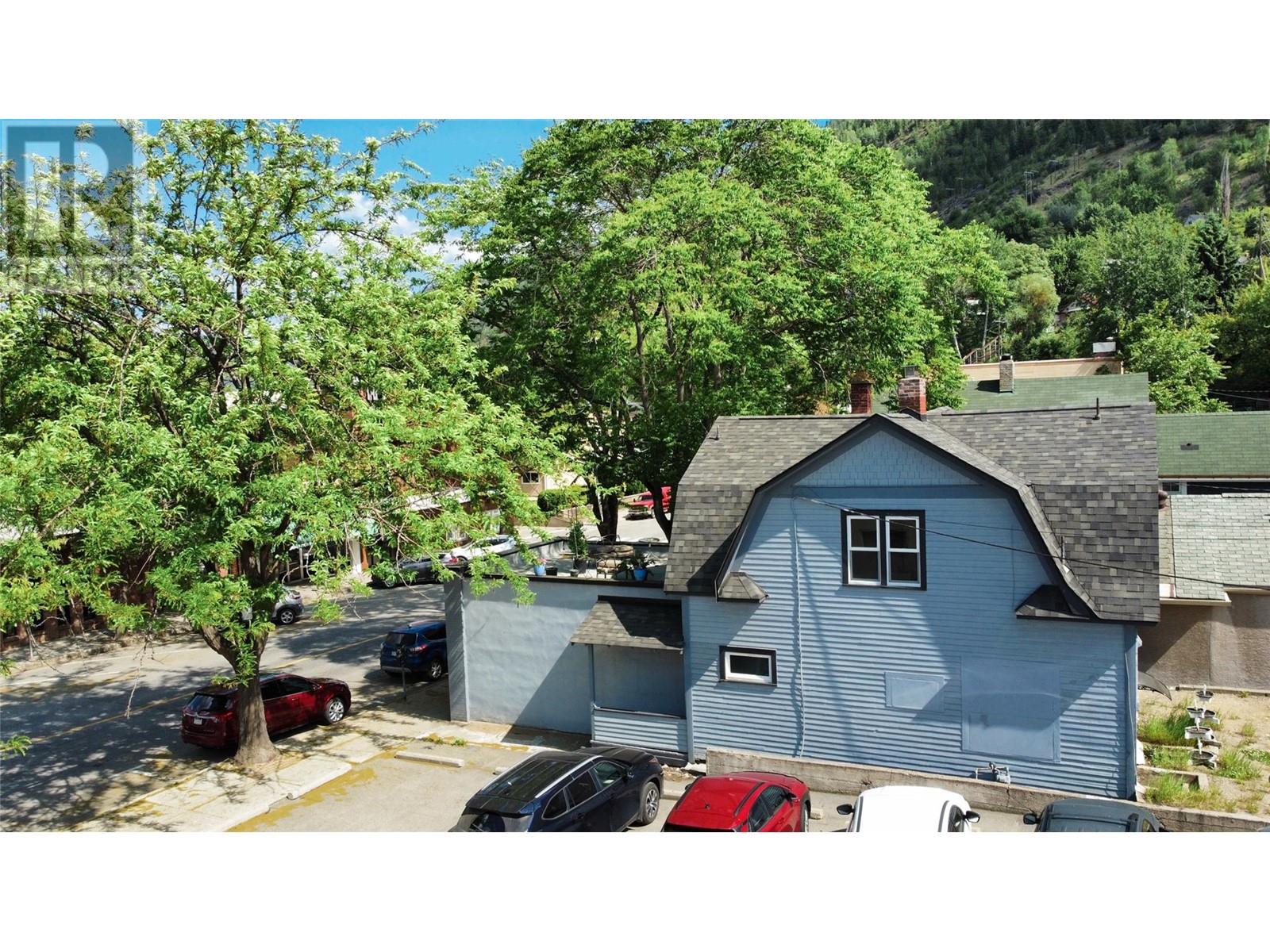 1560 Bay Avenue, Trail, British Columbia  V1R 4B3 - Photo 6 - 10344581