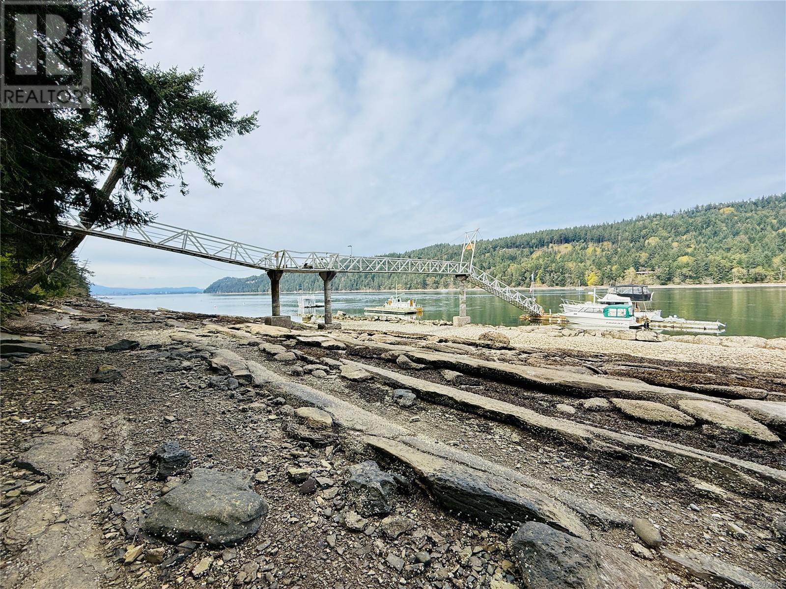 558 Weathers Way, Mudge Island, British Columbia  V0R 1X6 - Photo 3 - 993808