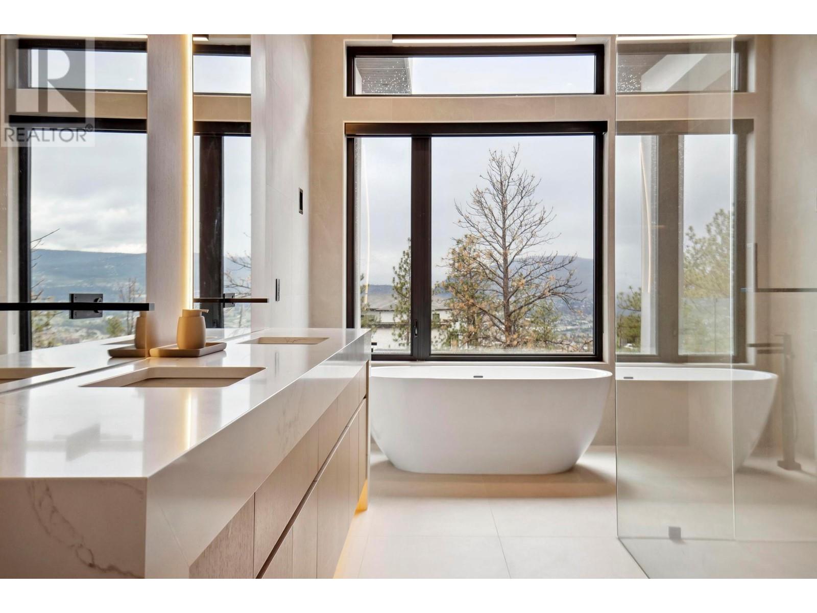 1561 Cabernet Court, West Kelowna, British Columbia  V4T 3B5 - Photo 36 - 10346814