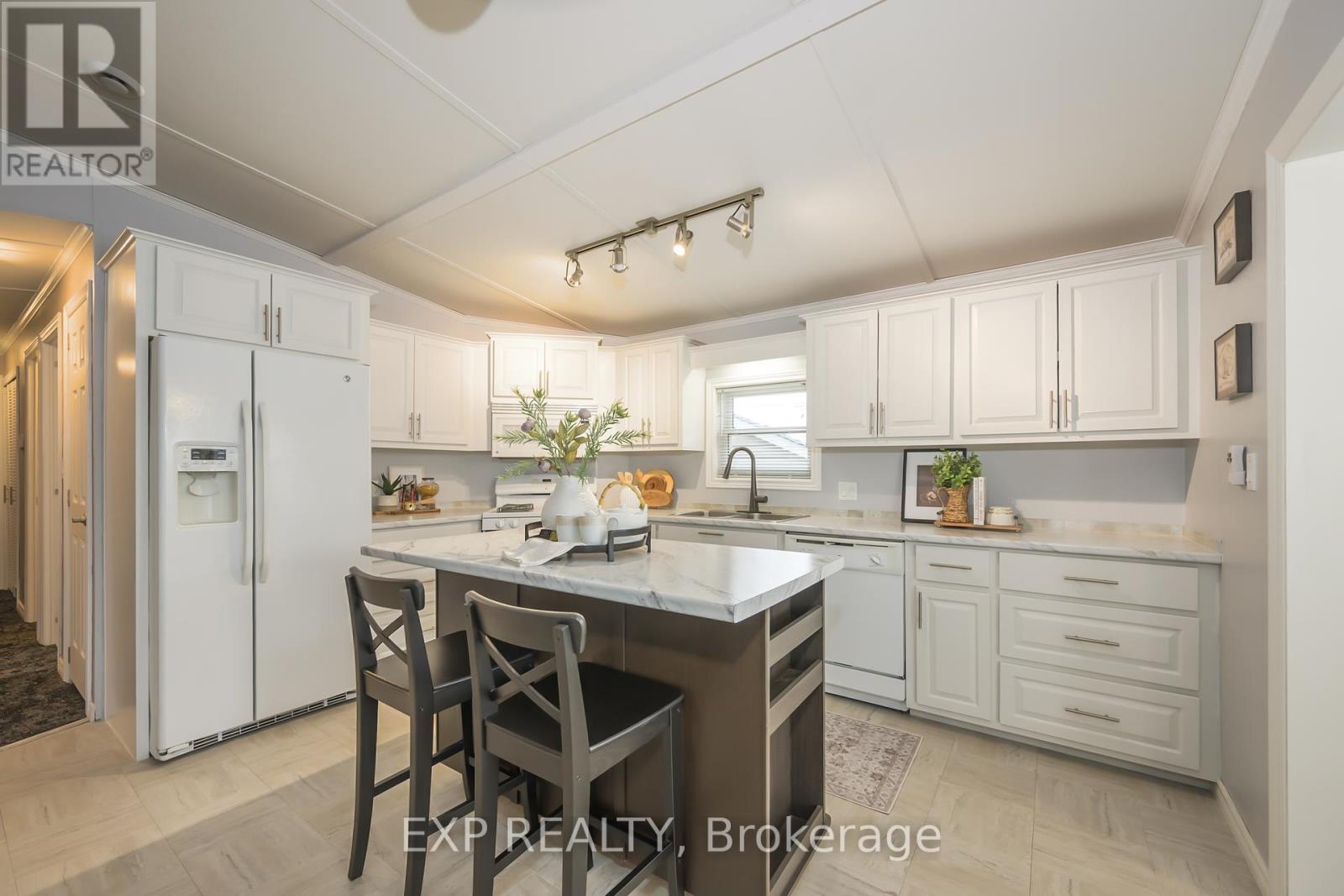 51 - 22790 Amiens Road, Middlesex Centre, Ontario  N0L 1R0 - Photo 12 - X11994801