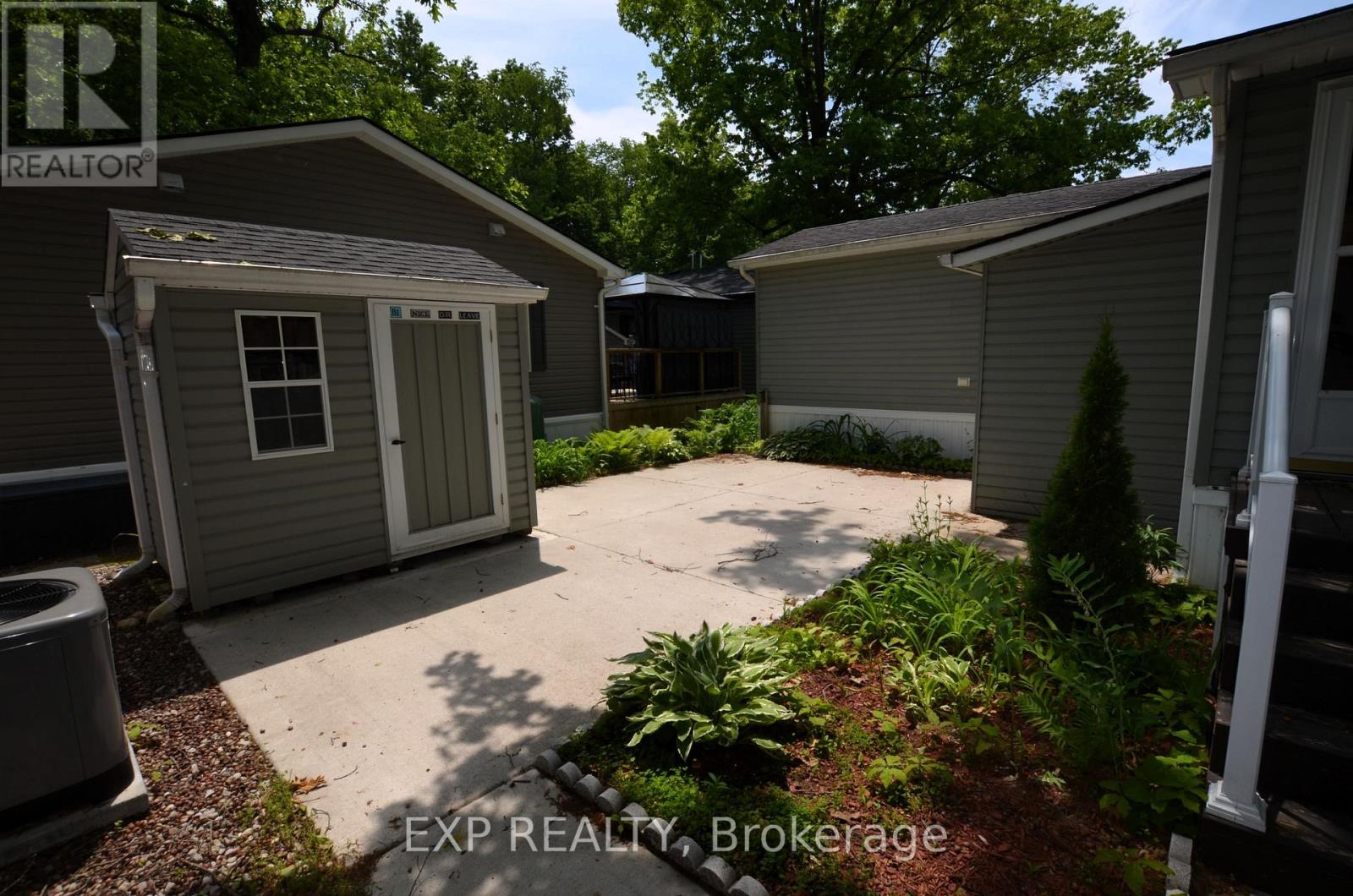 51 - 22790 Amiens Road, Middlesex Centre, Ontario  N0L 1R0 - Photo 3 - X11994801