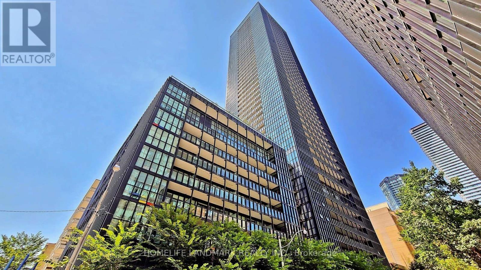 3701 - 101 Charles Street E, Toronto, Ontario  M4Y 0A9 - Photo 1 - C12204911
