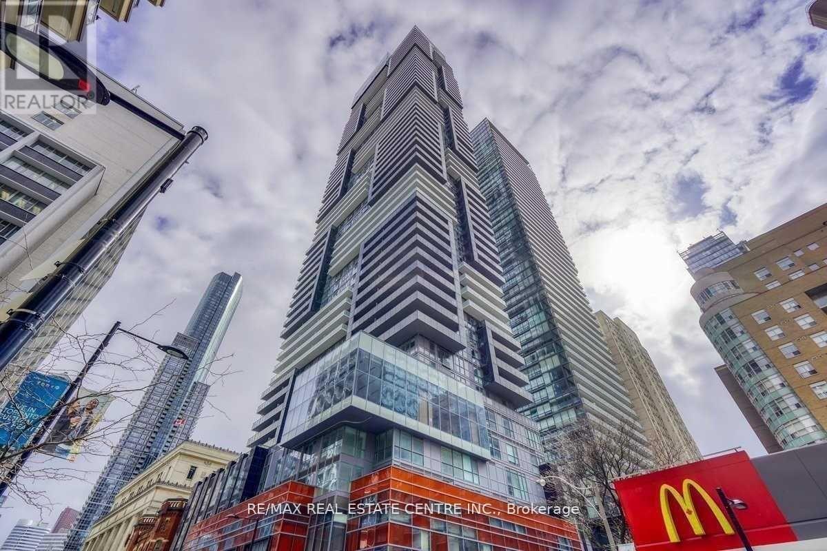 2605 - 7 Grenville Street, Toronto, Ontario  M4Y 1A1 - Photo 1 - C12204920