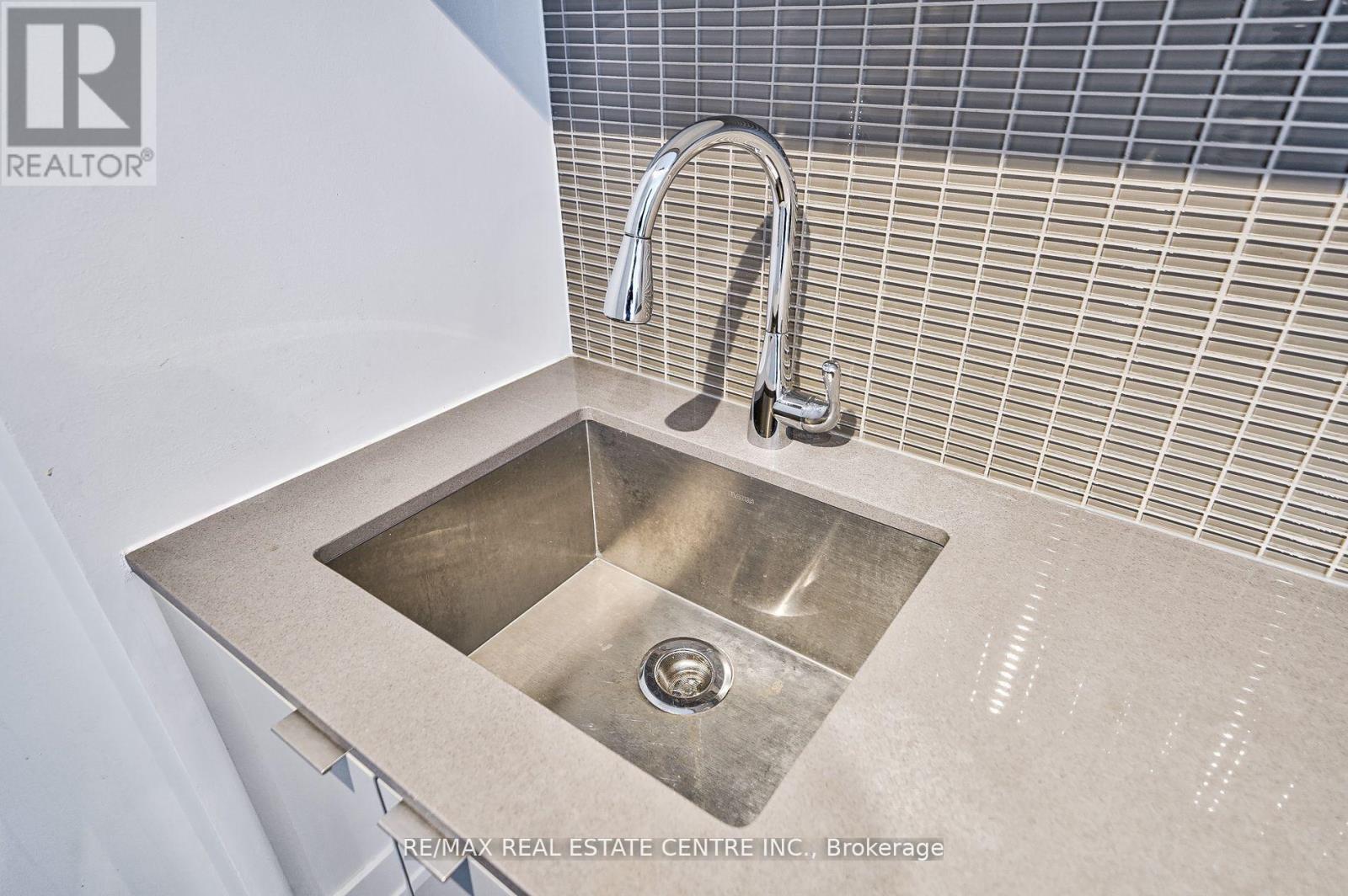 2605 - 7 Grenville Street, Toronto, Ontario  M4Y 1A1 - Photo 13 - C12204920
