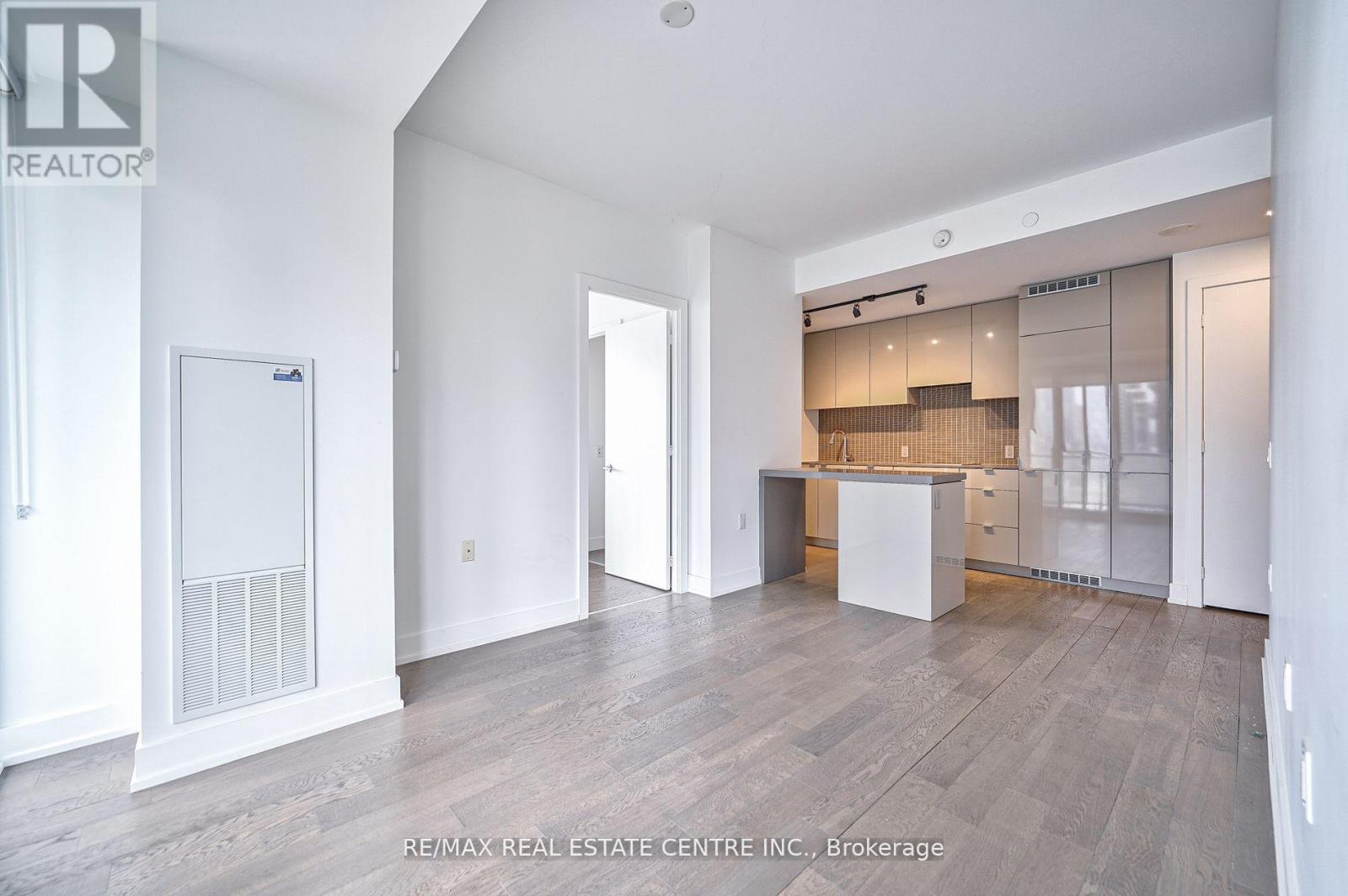 2605 - 7 Grenville Street, Toronto, Ontario  M4Y 1A1 - Photo 19 - C12204920