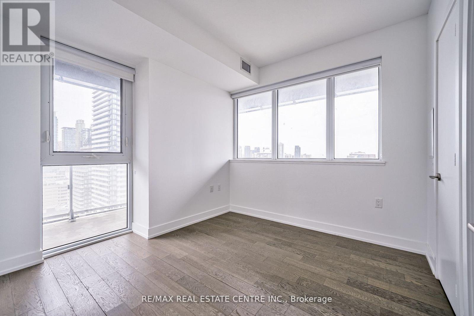 2605 - 7 Grenville Street, Toronto, Ontario  M4Y 1A1 - Photo 25 - C12204920