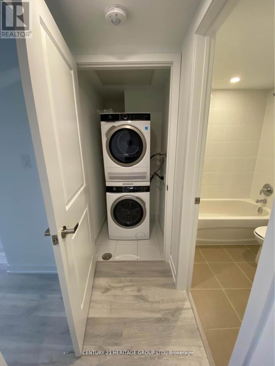 Level A, Unit 3 - 10 Marquette Avenue S, Toronto, Ontario  M6A 0E1 - Photo 10 - C12204942