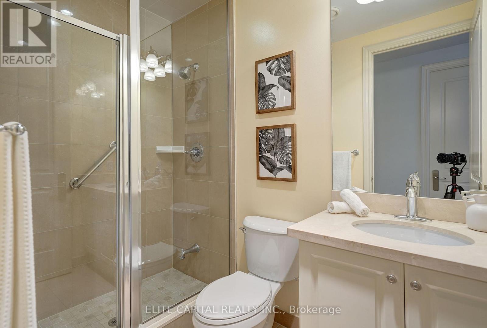 115 - 10101 Yonge Street, Richmond Hill, Ontario  L4C 0V6 - Photo 15 - N12204922