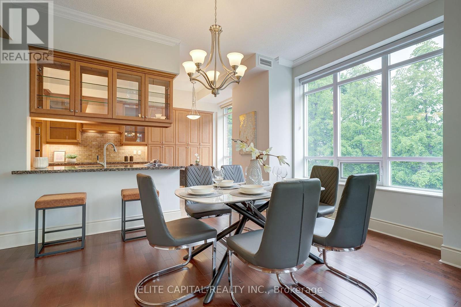 115 - 10101 Yonge Street, Richmond Hill, Ontario  L4C 0V6 - Photo 4 - N12204922