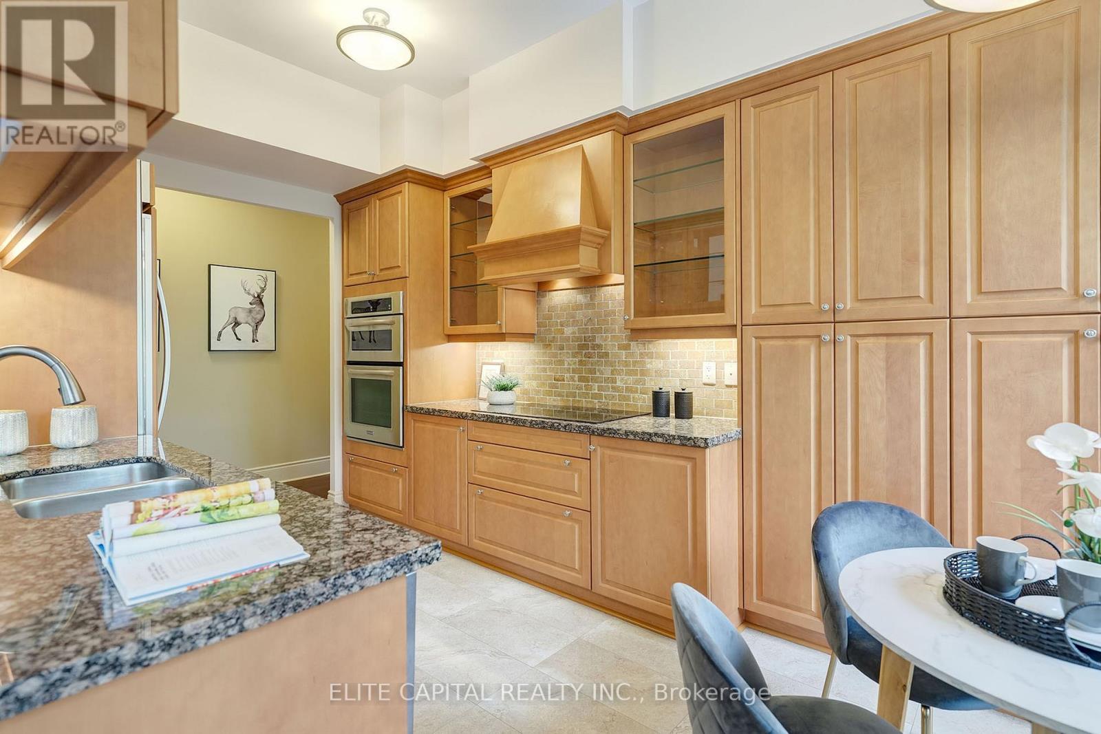 115 - 10101 Yonge Street, Richmond Hill, Ontario  L4C 0V6 - Photo 6 - N12204922