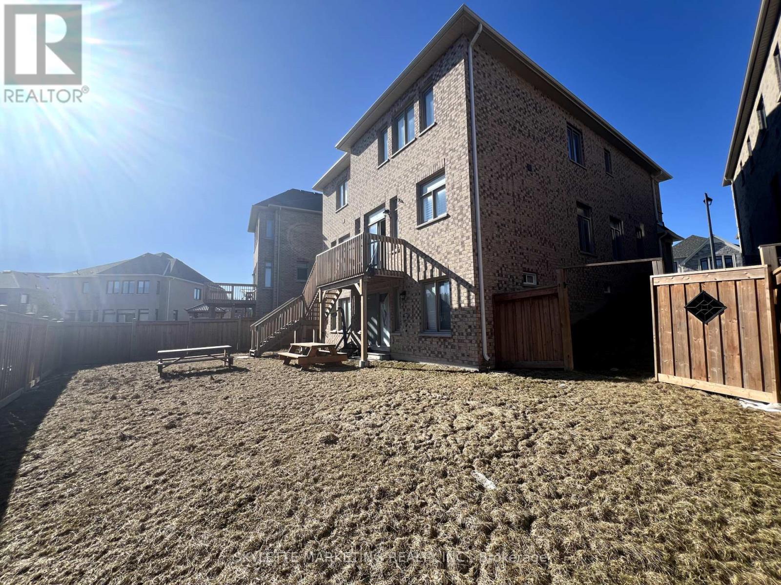 5 Beebalm Lane, East Gwillimbury, Ontario  L9N 0T4 - Photo 23 - N12204931