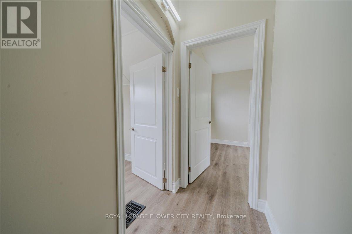 6143 Churchill Street, Niagara Falls, Ontario  L2G 2X2 - Photo 29 - X12204909