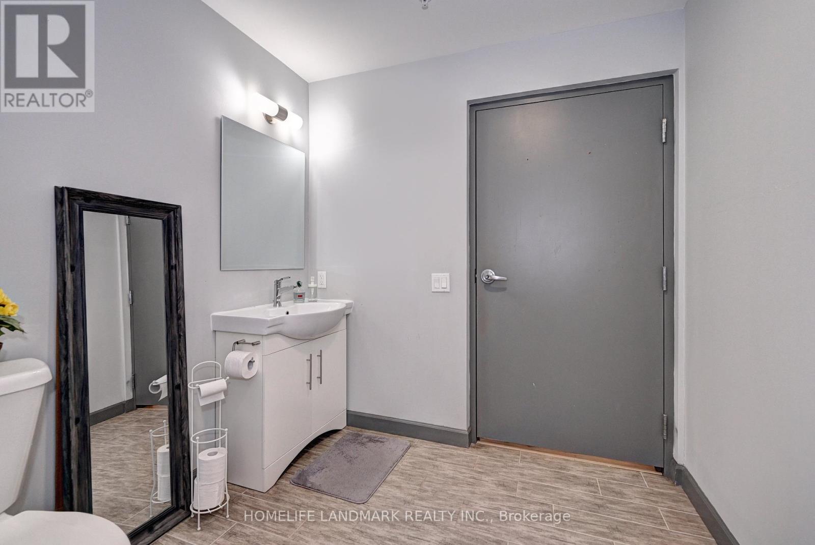301 - 77 Leland Street W, Hamilton, Ontario  L8S 3A1 - Photo 21 - X12204937