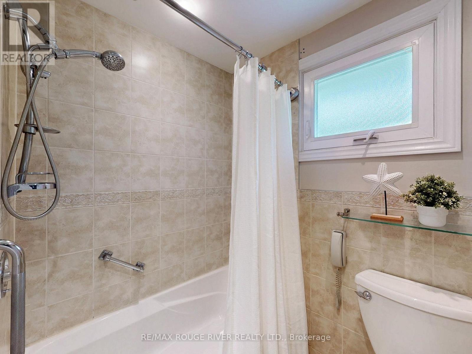 309 Jaybell Grove, Toronto, Ontario  M1C 2X4 - Photo 24 - E12204835