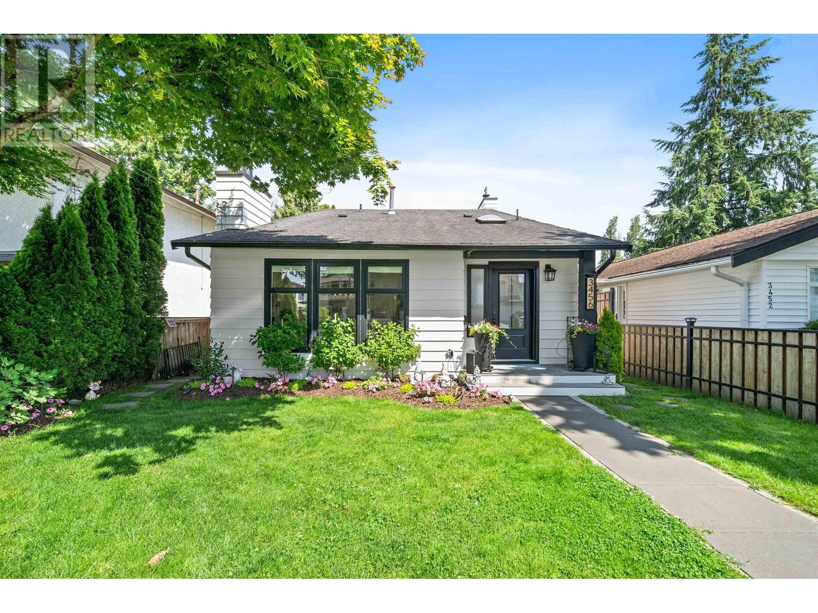 Property at 3456 VINCENT STREET image 3
