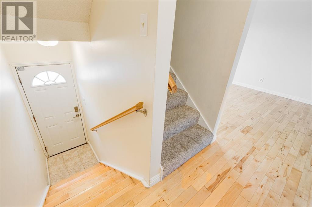 Property at 19, 8112 36 Avenue NW image 5