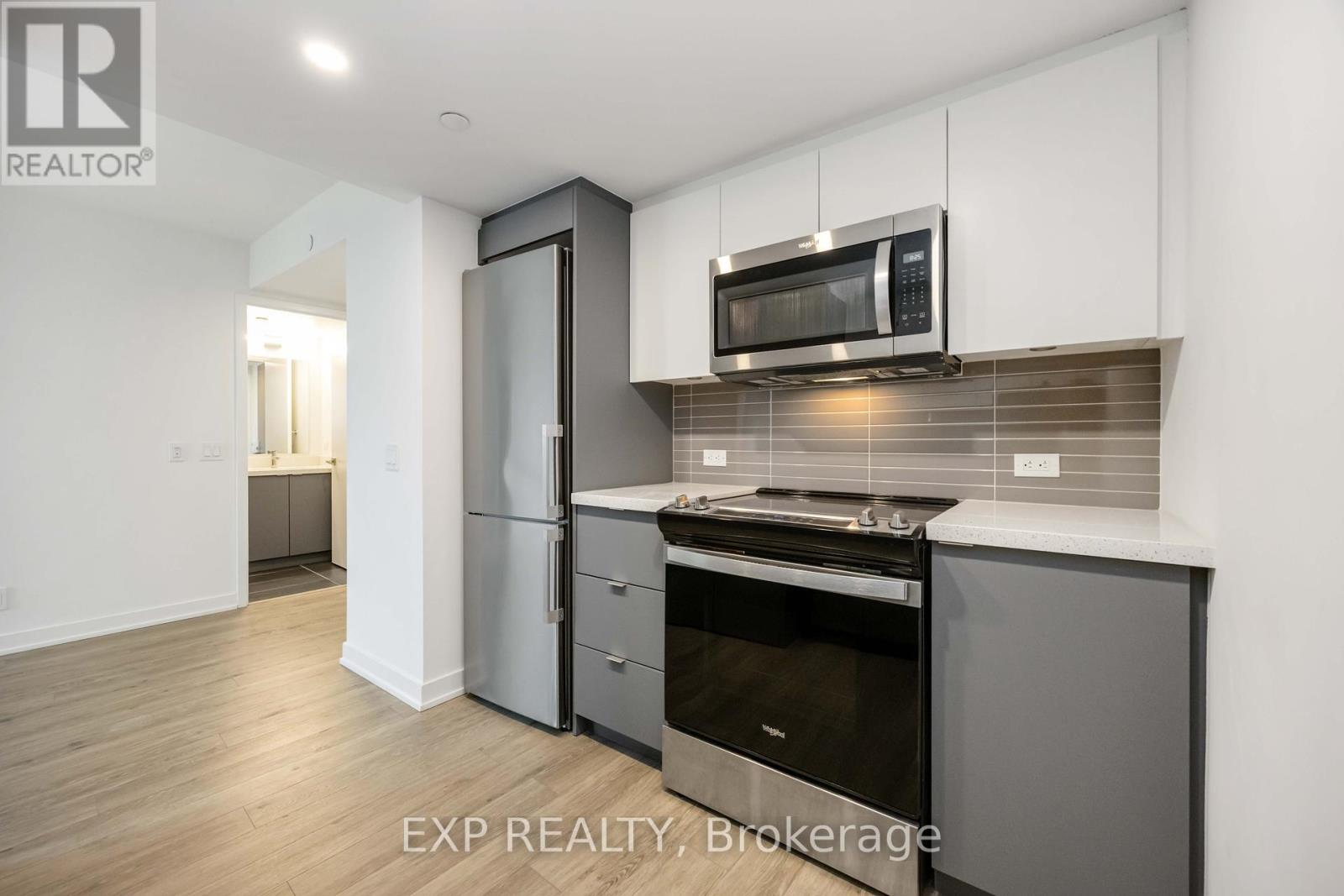 219 - 30 Tretti Way, Toronto, Ontario  M3H 0E3 - Photo 14 - C12204954