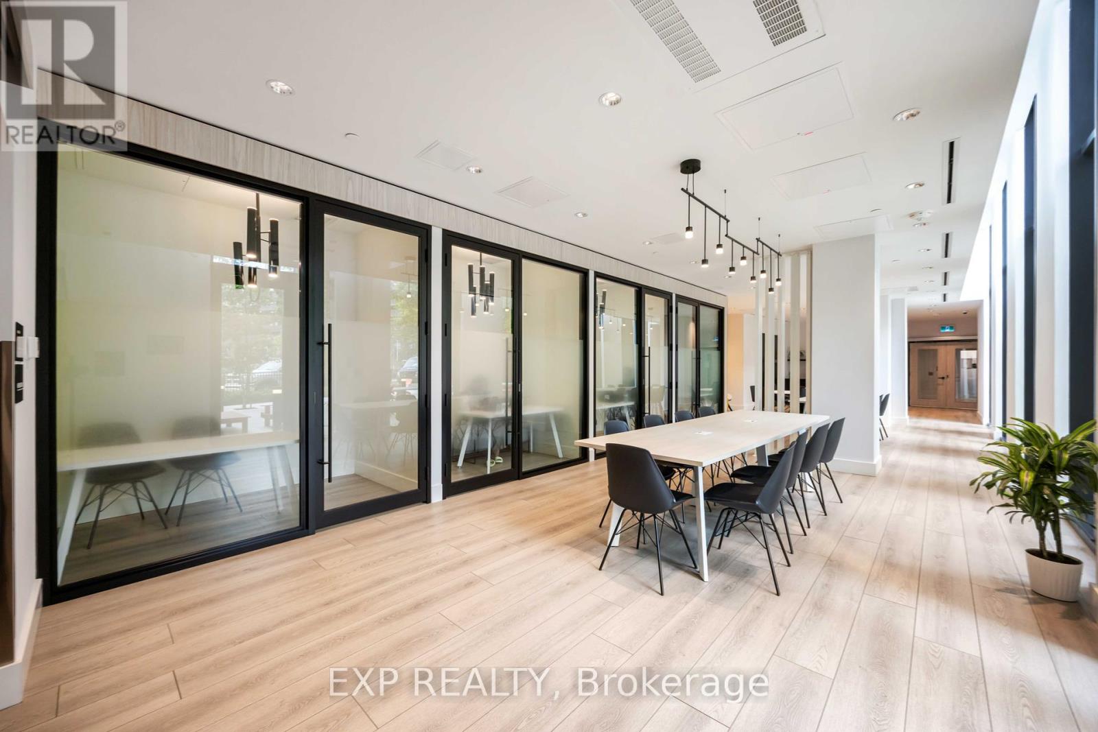 219 - 30 Tretti Way, Toronto, Ontario  M3H 0E3 - Photo 27 - C12204954