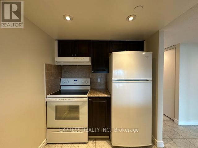 2409 - 38 Elm Street, Toronto, Ontario  M5G 2K5 - Photo 4 - C12204968