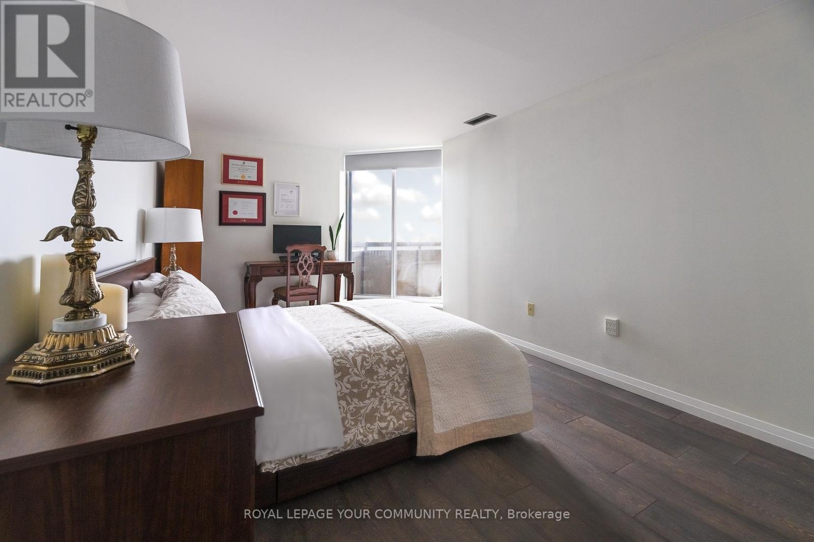 1608 - 3845 Lake Shore Boulevard W, Toronto, Ontario  M8W 4Y3 - Photo 17 - W12117331