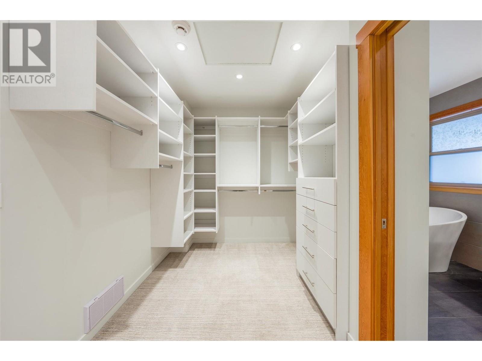 2706 Bath Street, Kelowna, British Columbia  V1Y 1M5 - Photo 23 - 10340011