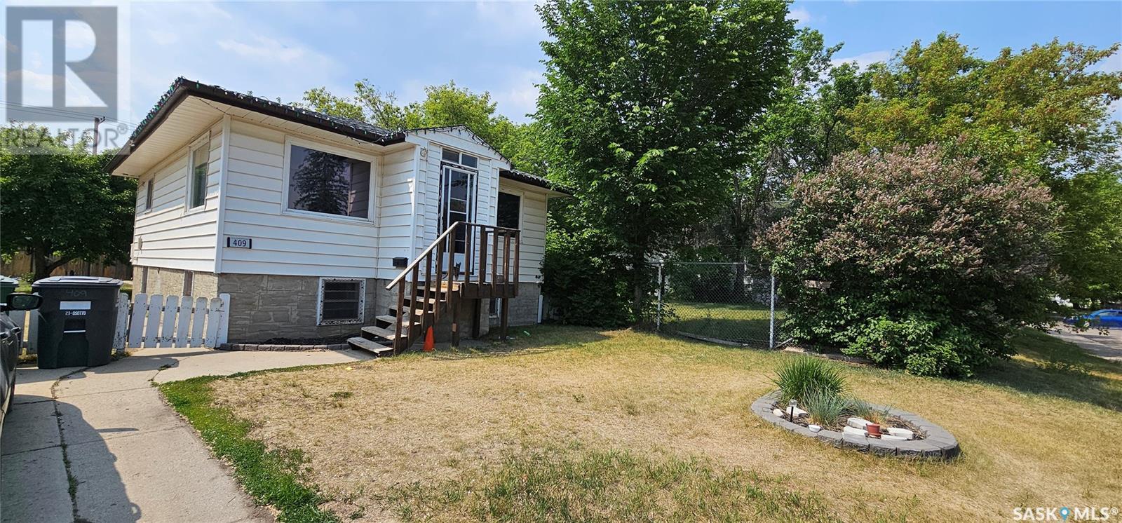 409 T AVENUE S, saskatoon, Saskatchewan