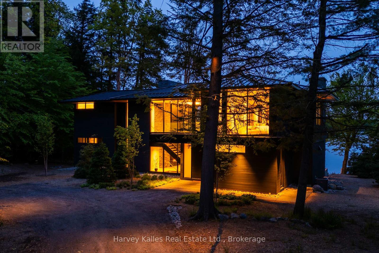 1005 Ham Road, Muskoka Lakes, Ontario P0C 1A0 - Photo 2 - X12073641