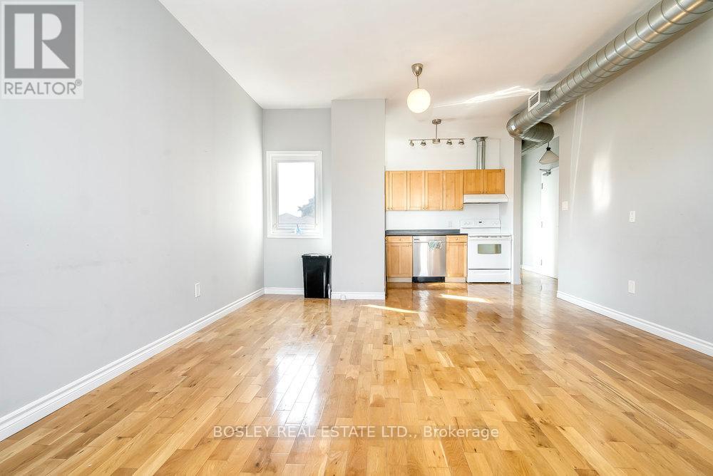 2909 Dundas Street W, Toronto, Ontario  M6P 1Z1 - Photo 10 - W12204955