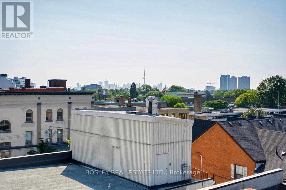 2909 Dundas Street W, Toronto, Ontario  M6P 1Z1 - Photo 16 - W12204955