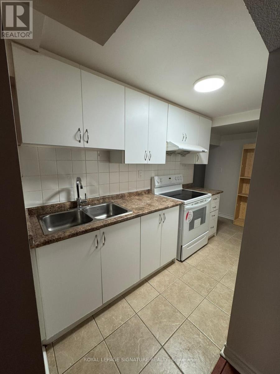 (Lower) - 75 Iron Block Drive, Brampton, Ontario  L7A 0J1 - Photo 10 - W12204957