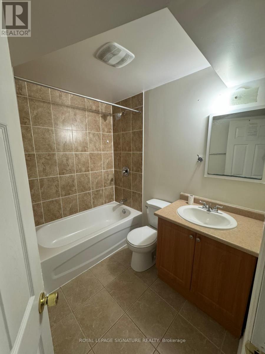 (Lower) - 75 Iron Block Drive, Brampton, Ontario  L7A 0J1 - Photo 3 - W12204957