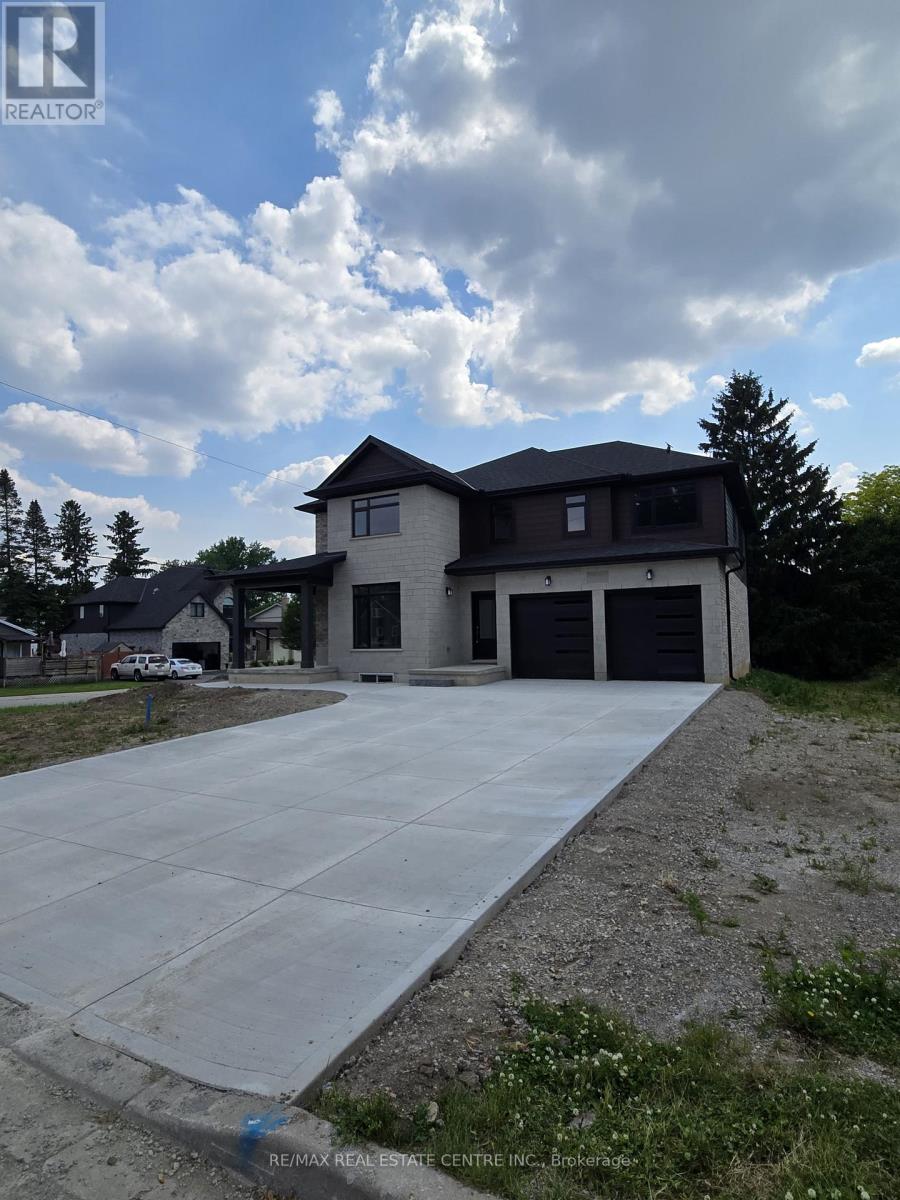 4 Elm Street, Ingersoll, Ontario  N5C 1R8 - Photo 2 - X12201933