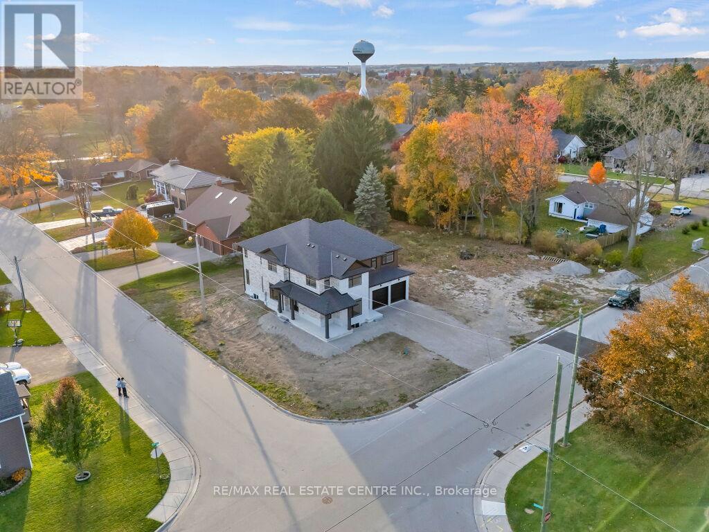 4 Elm Street, Ingersoll, Ontario  N5C 1R8 - Photo 7 - X12201933