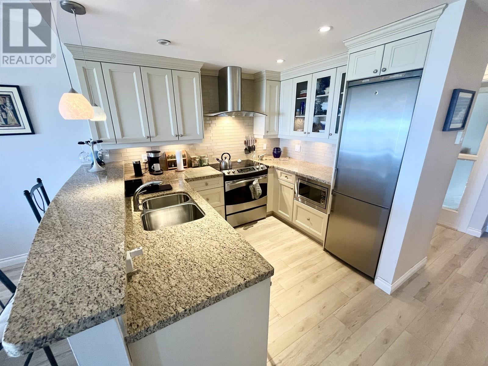 207 1120 Tsatsu Shores Drive, Tsawwassen, British Columbia  V4M 4G3 - Photo 5 - R3011984