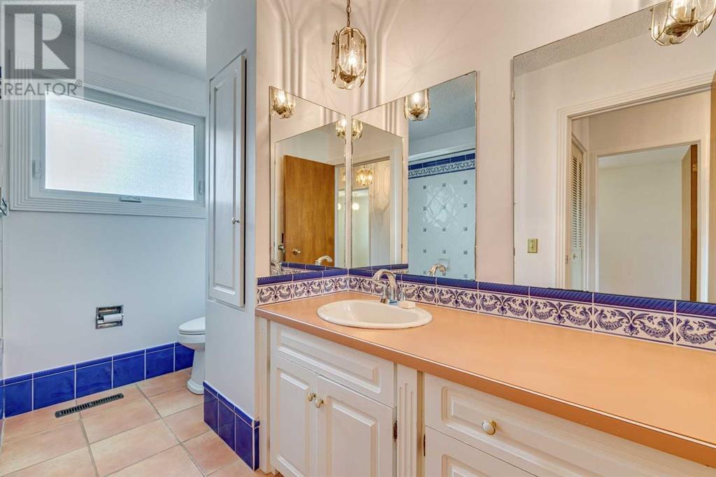5808 Lakeview Drive Sw, Calgary, Alberta  T3E 5S4 - Photo 19 - A2227339