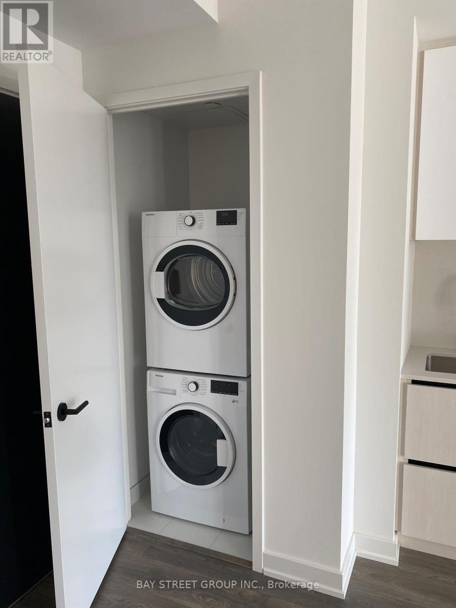 820 - 108 Peter Street, Toronto, Ontario  M5V 2G7 - Photo 18 - C12205003
