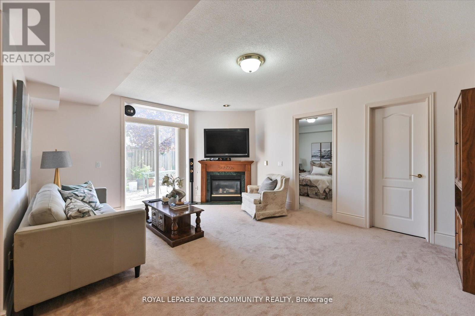 38 Brass Drive, Richmond Hill, Ontario  L4E 4T3 - Photo 26 - N12204976