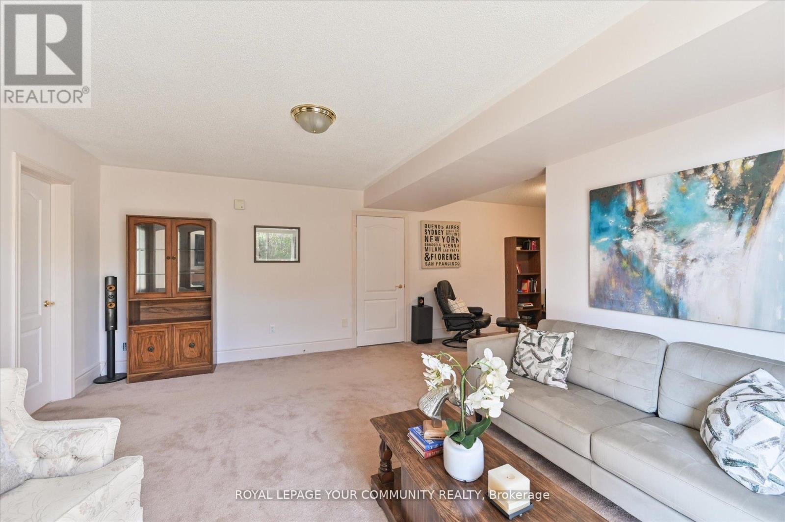 38 Brass Drive, Richmond Hill (Jefferson), Ontario  L4E 4T3 - Photo 27 - N12204976
