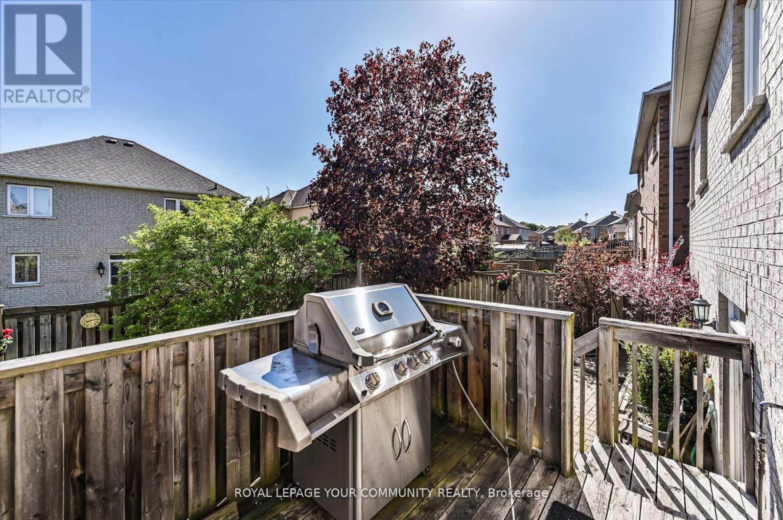 38 Brass Drive, Richmond Hill (Jefferson), Ontario  L4E 4T3 - Photo 31 - N12204976