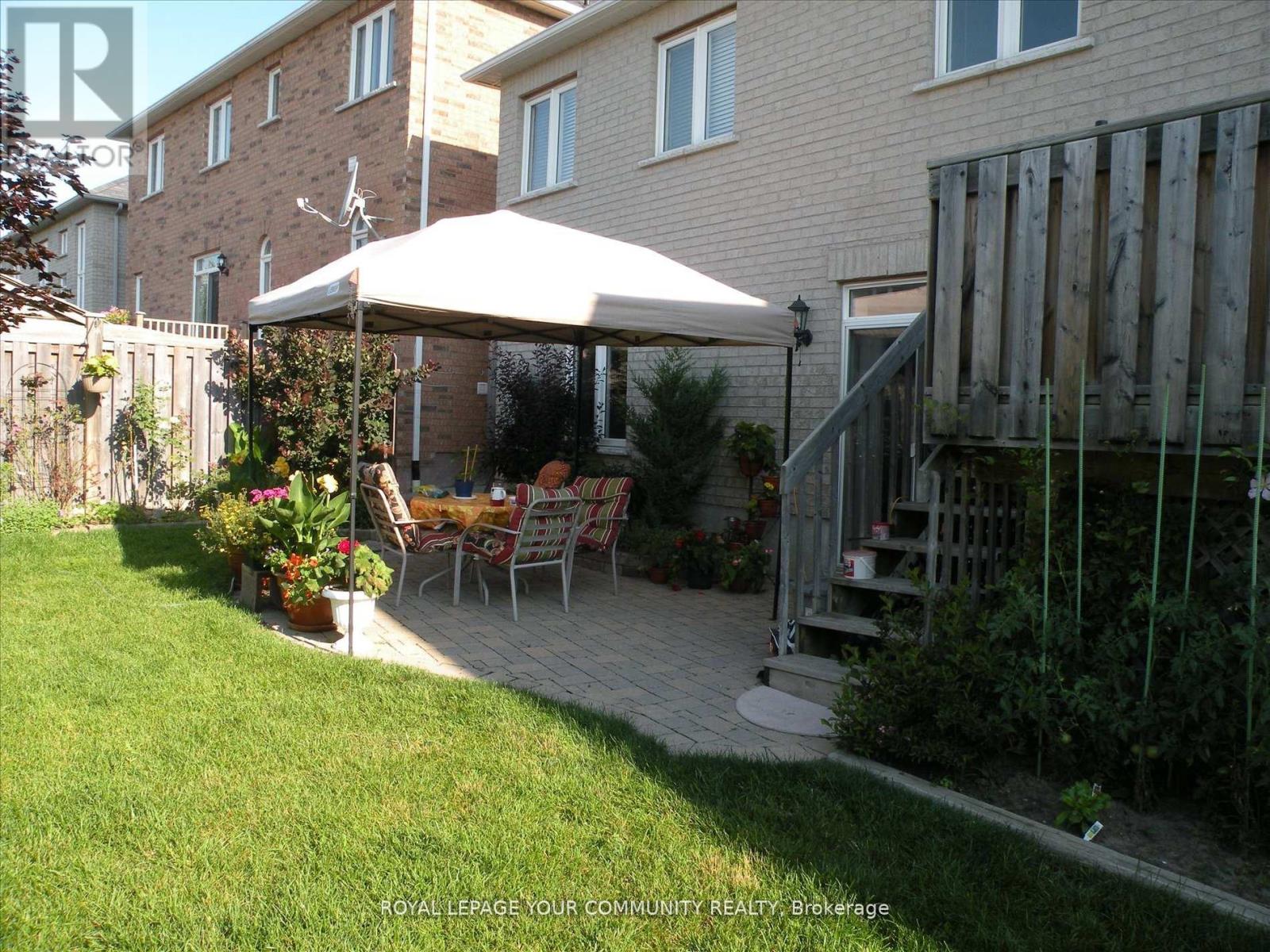 38 Brass Drive, Richmond Hill, Ontario  L4E 4T3 - Photo 37 - N12204976