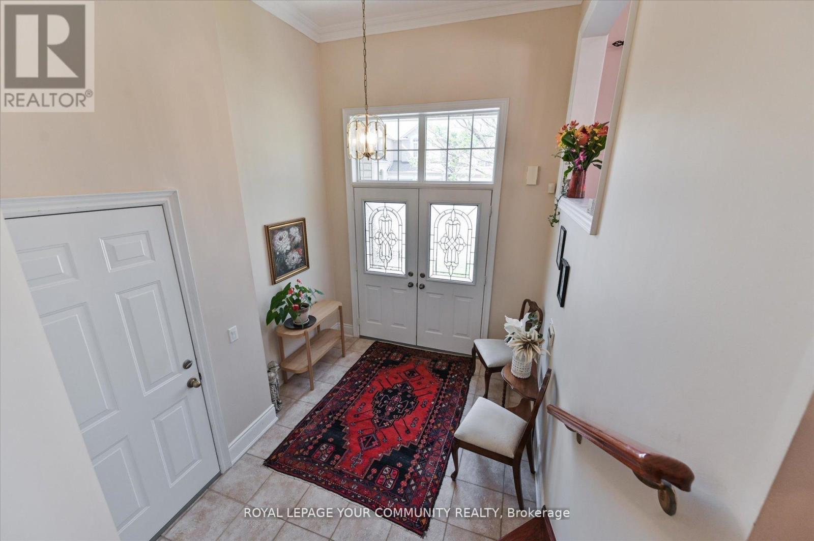 38 Brass Drive, Richmond Hill, Ontario  L4E 4T3 - Photo 4 - N12204976