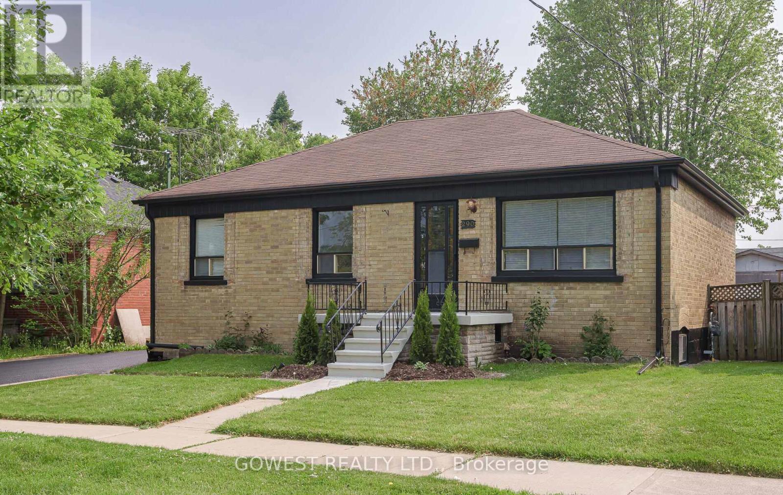 290 Felan Avenue, Oakville, Ontario  L6K 2X6 - Photo 1 - W12204978