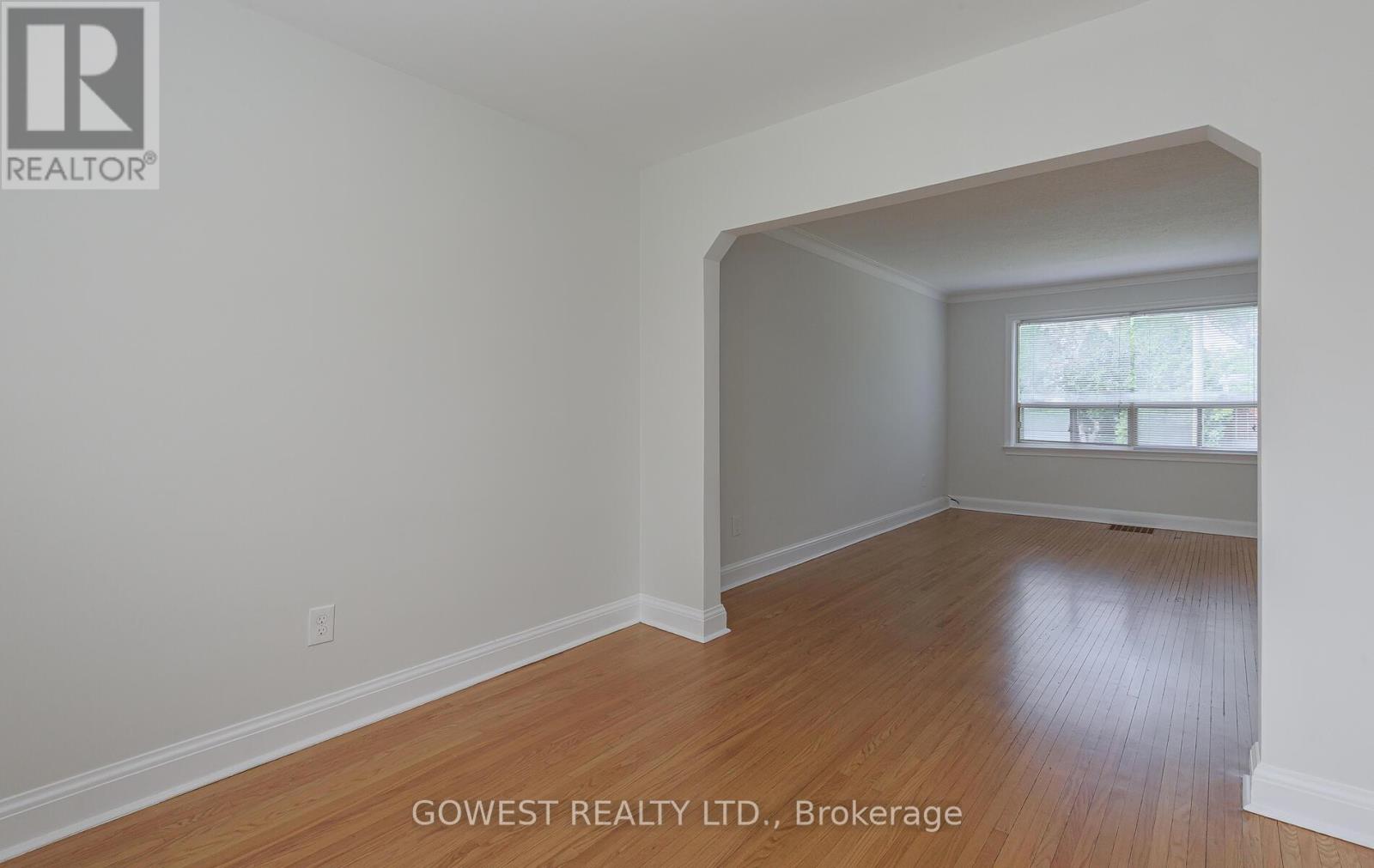290 Felan Avenue, Oakville, Ontario  L6K 2X6 - Photo 12 - W12204978