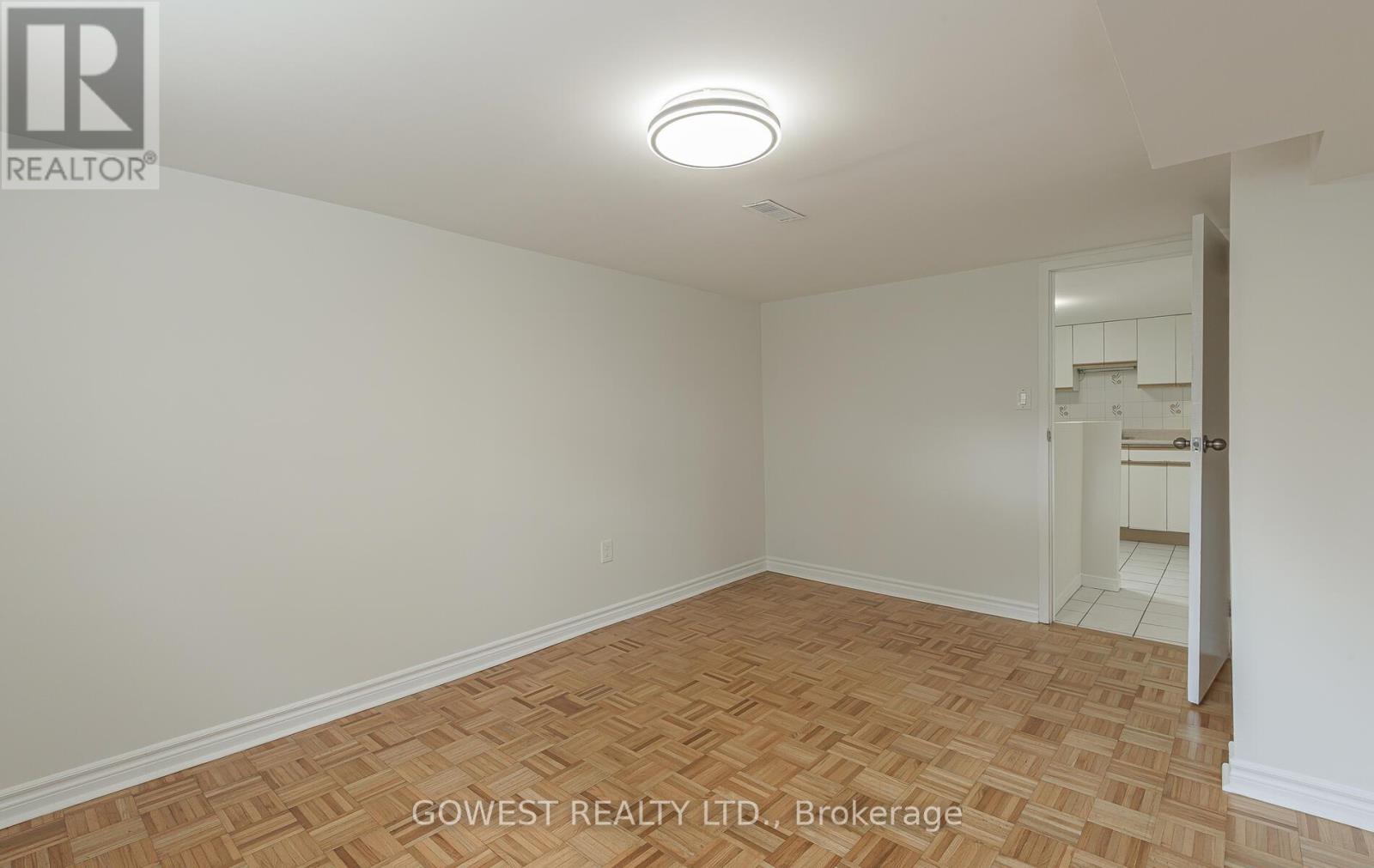 290 Felan Avenue, Oakville, Ontario  L6K 2X6 - Photo 32 - W12204978