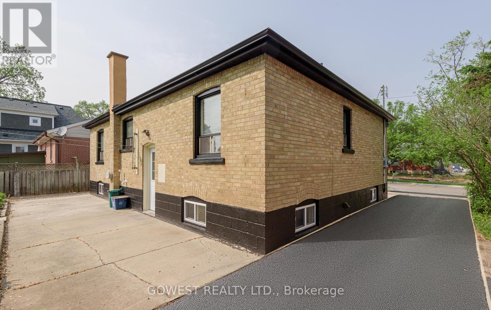 290 Felan Avenue, Oakville, Ontario  L6K 2X6 - Photo 37 - W12204978