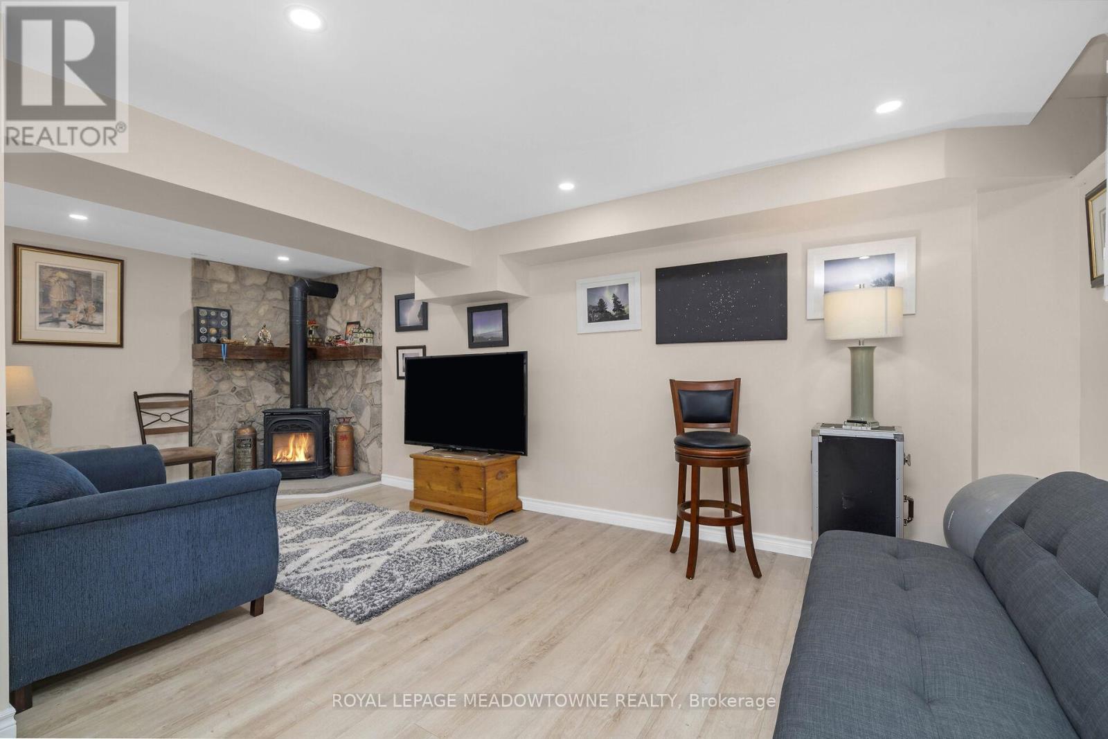 19 Ransom Street, Halton Hills, Ontario  L7J 2V9 - Photo 20 - W12204991
