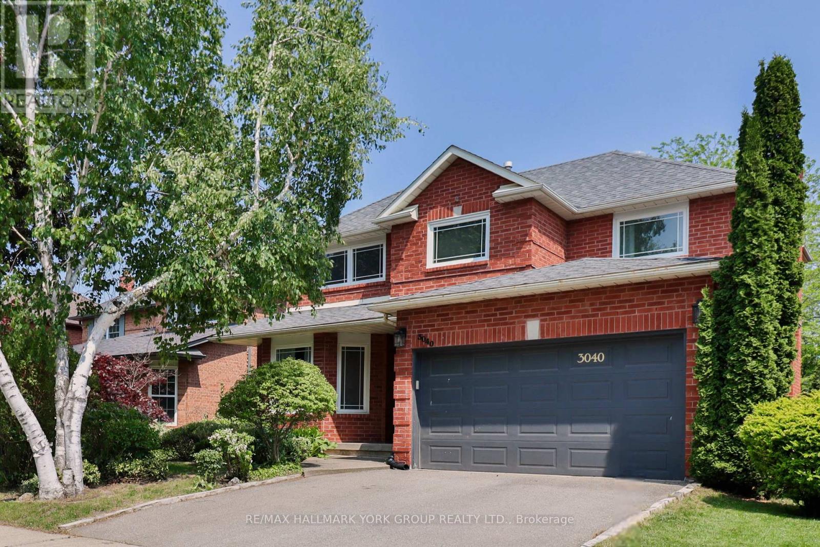 3040 Riverview Street, Oakville, Ontario  L6L 1L4 - Photo 1 - W12201151